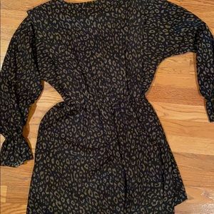 Short long sleeve zara dress